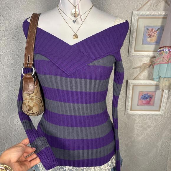 y2k purple striped fitted sweater - Picture 4 of 4